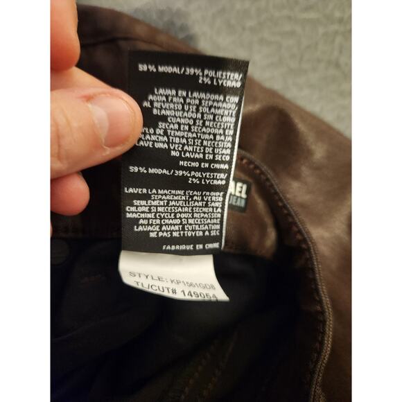 Kut from Kloth Rachel Fab Ab Mom Jean High Rise Button Fly Faux Leather 14W NWT - Picture 14 of 14